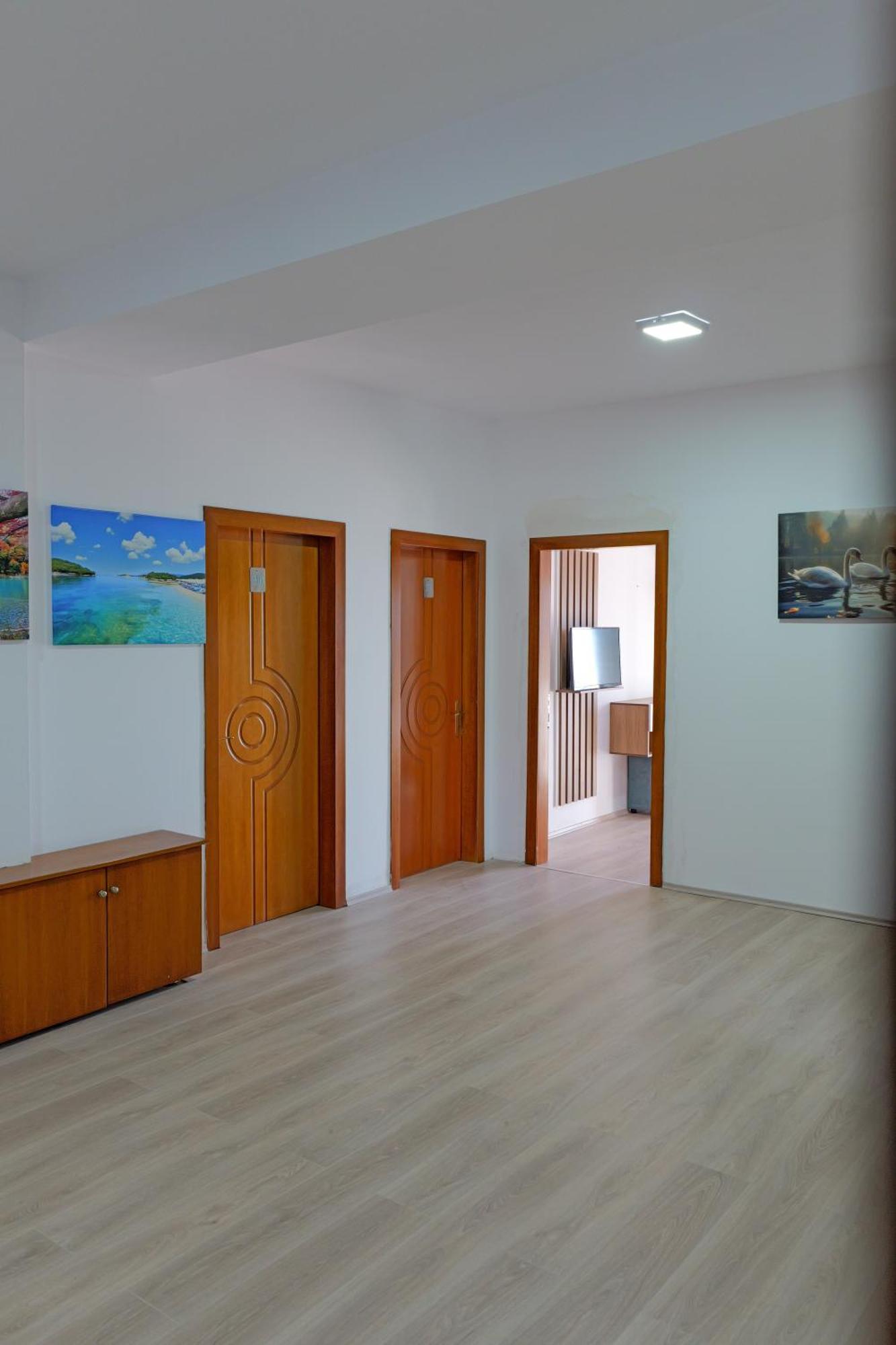 Hotel Holiday Саранде Екстериор снимка