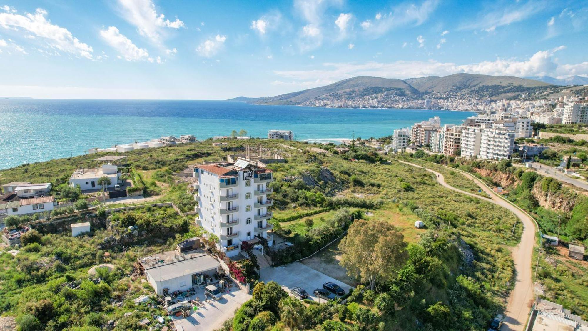 Hotel Holiday Саранде Екстериор снимка